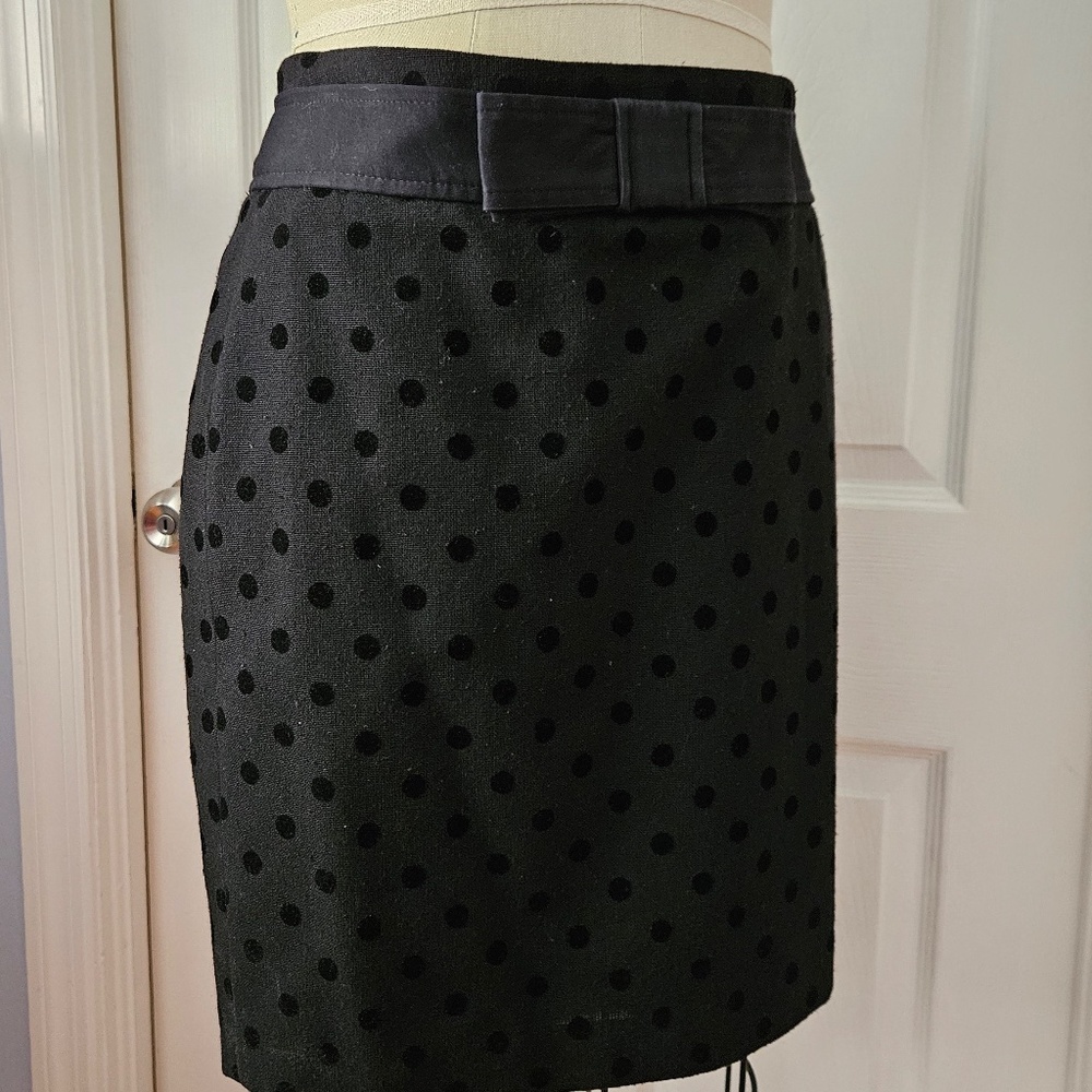 Ann Taylor Loft Black Velvet Polka Dot Bow Detail Pencil Skirt Size 6  Waist